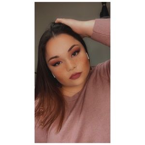 Meet your Posher, Ashleigh